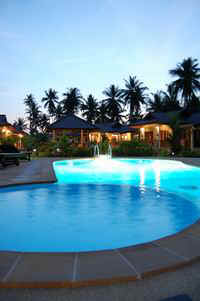 Resize of DSC_0049.JPG (14621 bytes)